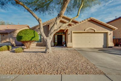 8022 W Williams Street, House other with 3 bedrooms, 2 bathrooms and null parking in Phoenix AZ | Image 1