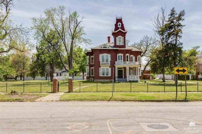 211 W Prescott Ave, House other with 6 bedrooms, 3 bathrooms and null parking in Salina KS | Image 4