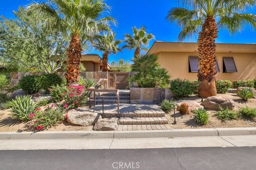 49687 Canyon View Dr, Palm Desert, CA, 92260-6782 | Card Image