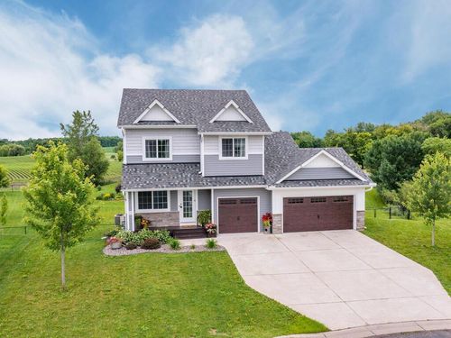910 Burton Cir, Montrose, MN, 55363-4513 | Card Image