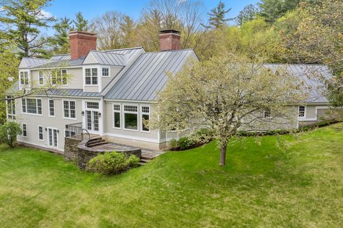 3 Saddle Run Rd, Hanover, NH, 03755-3119 | Card Image