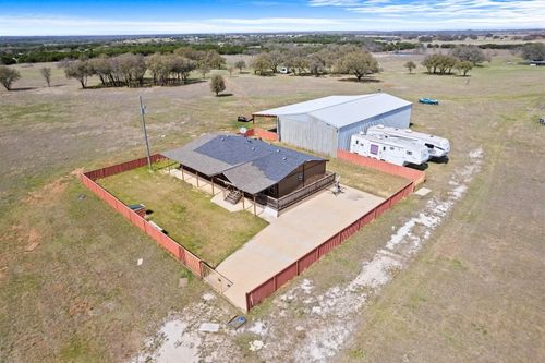 277 Deer Shadow Cir, Whitney, TX, 76692-7628 | Card Image
