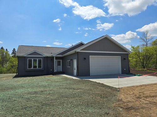 465 Oak Cir, Vergas, MN, 56587-2200 | Card Image