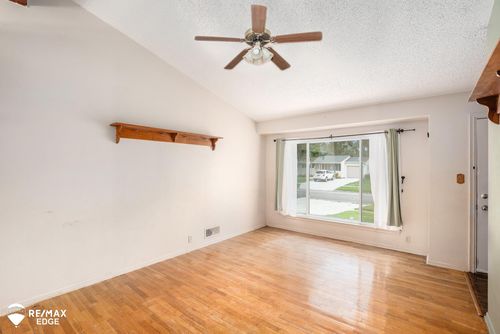 419 Fitzner Dr, Davison, MI, 48423-1949 | Card Image