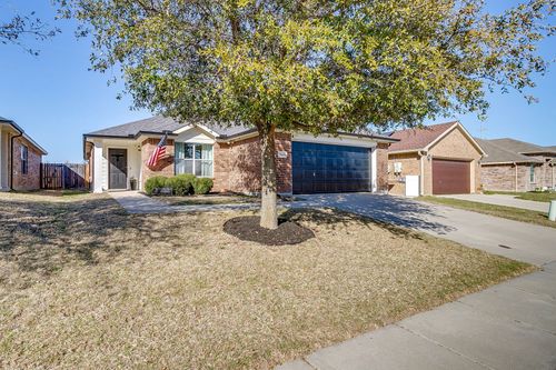 9840 Sparrow Hawk Ln, Fort Worth, TX, 76108-4346 | Card Image