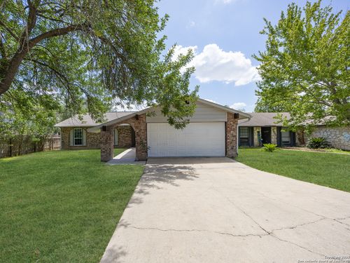 4905 Tiffany Ln, Schertz, TX, 78108-2143 | Card Image