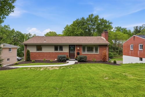 1290 Lakemont Dr, Pittsburgh, PA, 15243-1854 | Card Image