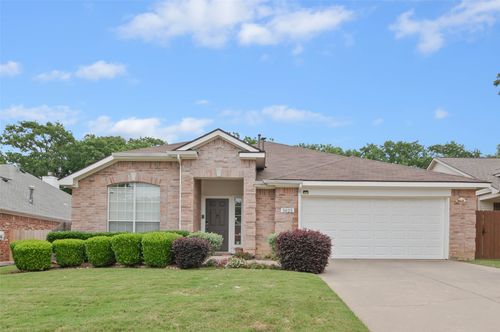 3825 Chimney Rock Dr, Denton, TX, 76210-0300 | Card Image