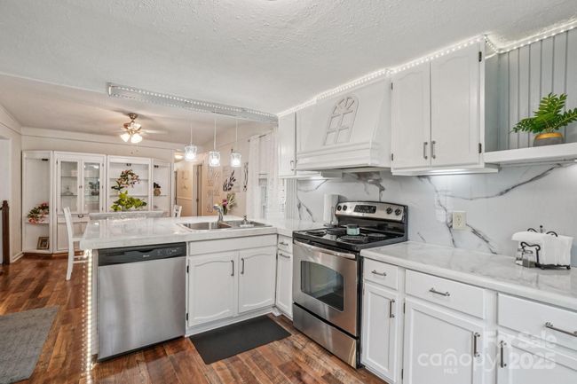 69 Devlin St, House other with 3 bedrooms, 2 bathrooms and null parking in Canton NC | Image 12