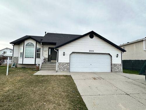 2003 W Apple Farms Rd, West Valley City, UT, 84119-6193 | Card Image