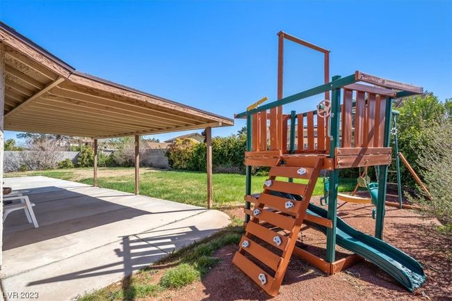 872 Linn Ln, House other with 3 bedrooms, 2 bathrooms and null parking in Las Vegas NV | Image 6