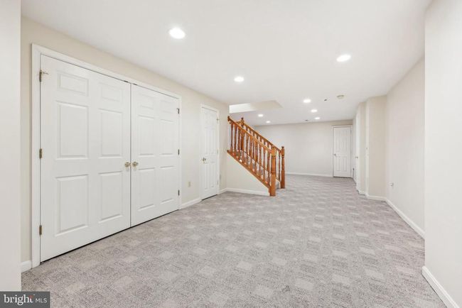 2912 Oakton Ridge Cir, House other with 5 bedrooms, 4 bathrooms and null parking in OAKTON VA | Image 43