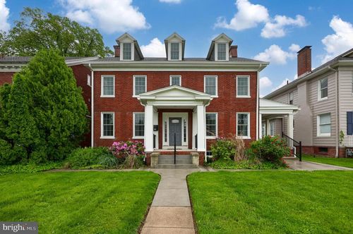 1512 E Market St, YORK, PA, 17403-1255 | Card Image