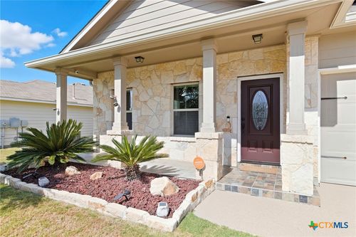 2615 Diamondback Trl, New Braunfels, TX, 78130-4112 | Card Image