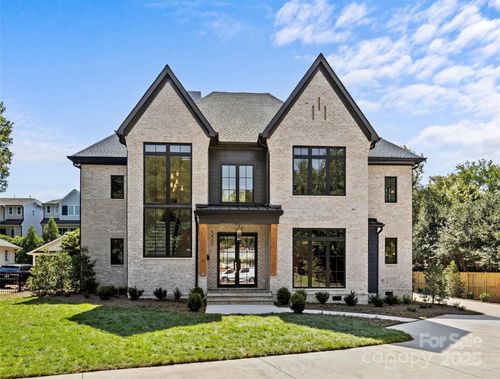 1321 Ferncliff Rd, Charlotte, NC, 28211-2218 | Card Image