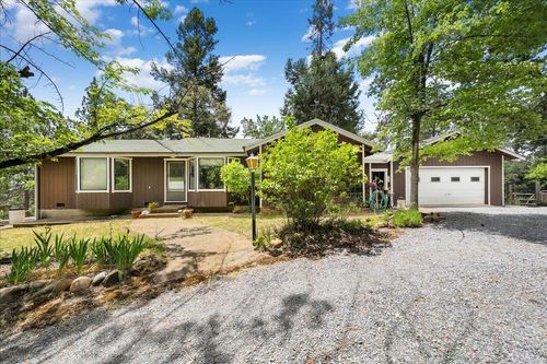 3951 Jacobus Dr, Garden Valley, CA, 95633-9633 | Card Image