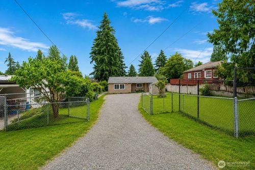 819 Sw 134th St, Burien, WA, 98146-3140 | Card Image