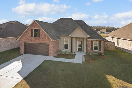 25767 Pristine St, Denham Springs, LA, 70726-6297 | Card Image
