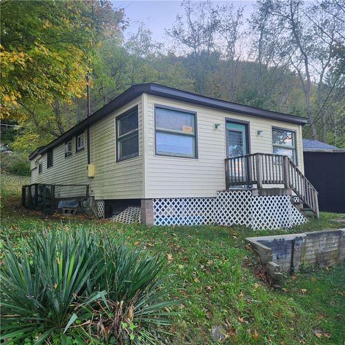 22995 Ed Blvd, Cochranton, PA, 16314-5919 | Card Image