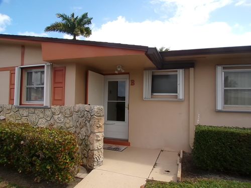 b-2965 Crosley Dr W, West Palm Beach, FL, 33415-8653 | Card Image