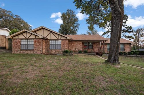 2615 Shady Blf, Tyler, TX, 75707-6172 | Card Image