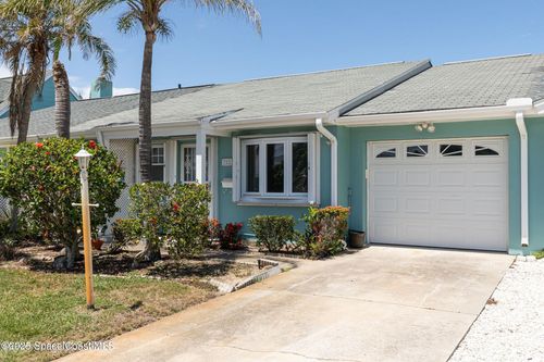 302 Emerald Pl E, Indian Harbour Beach, FL, 32937-3617 | Card Image