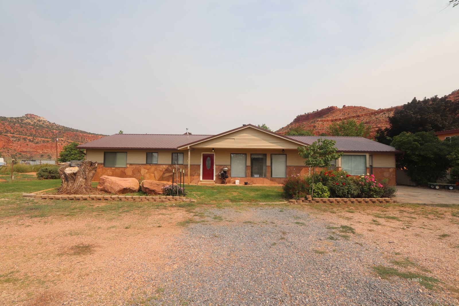 300 , Kanab, UT 84741