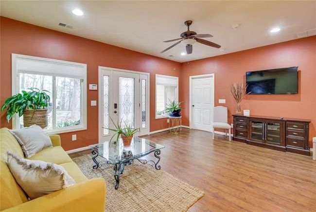 39 Lost Pine Ln, House other with 3 bedrooms, 2 bathrooms and 2 parking in Talking Rock GA | Image 7