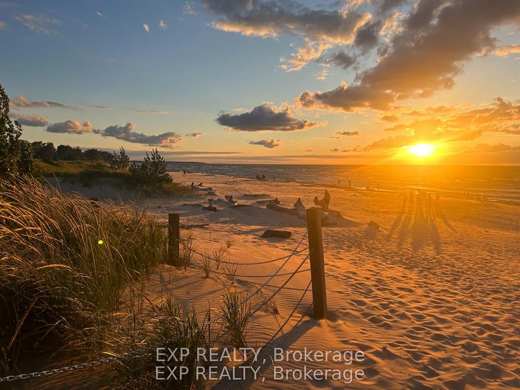 Residential in Lambton Shores 3