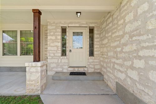 113 Gregory Cv, Burnet, TX, 78611-5889 | Card Image