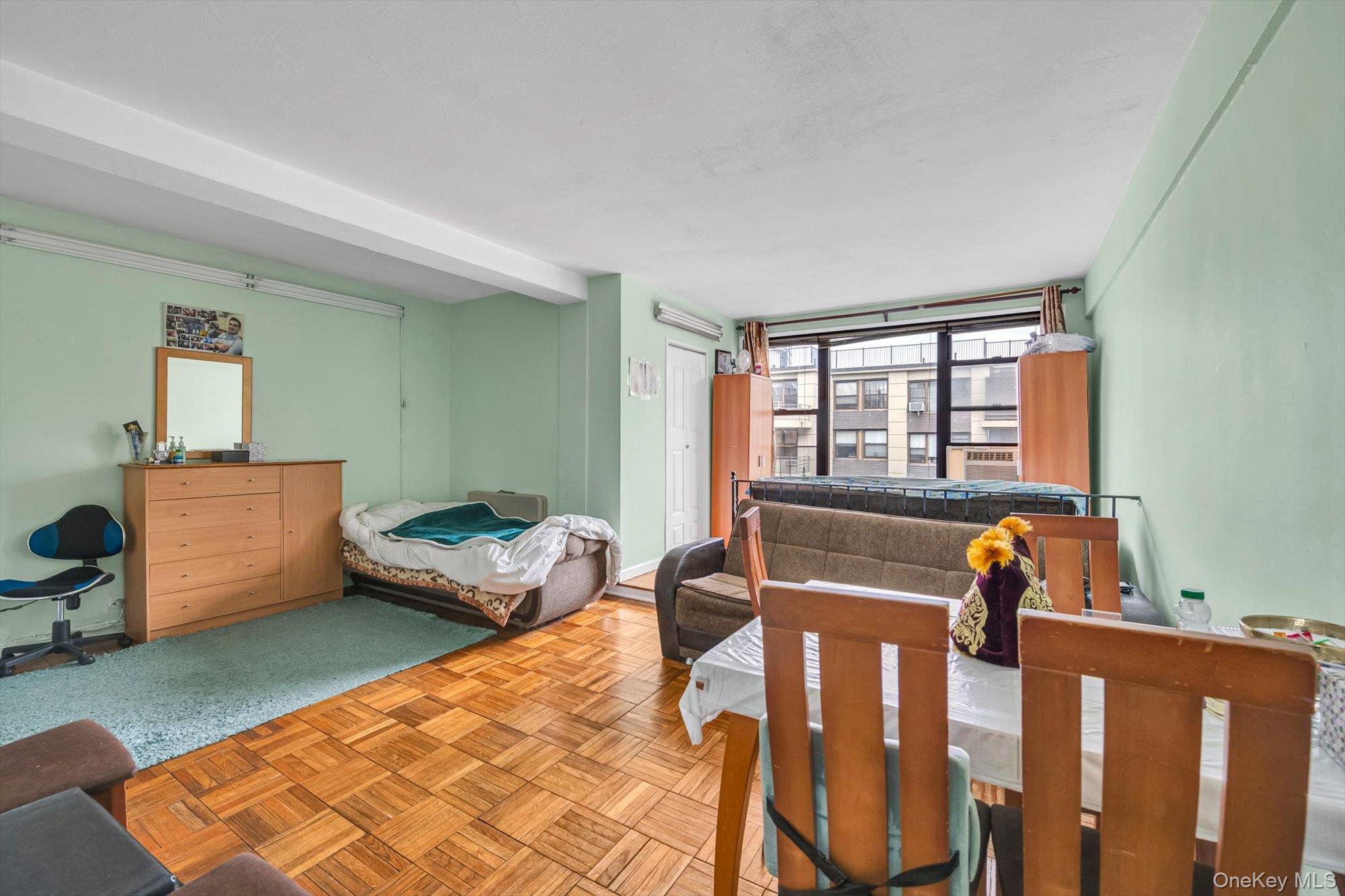 Residential in New York 4
