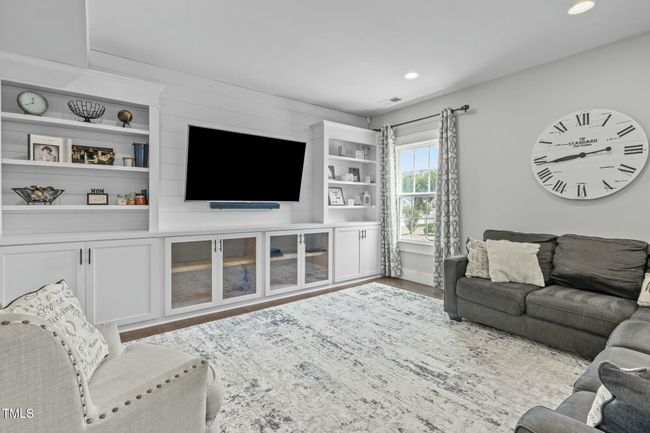 tempImageuhEoim | Image 8