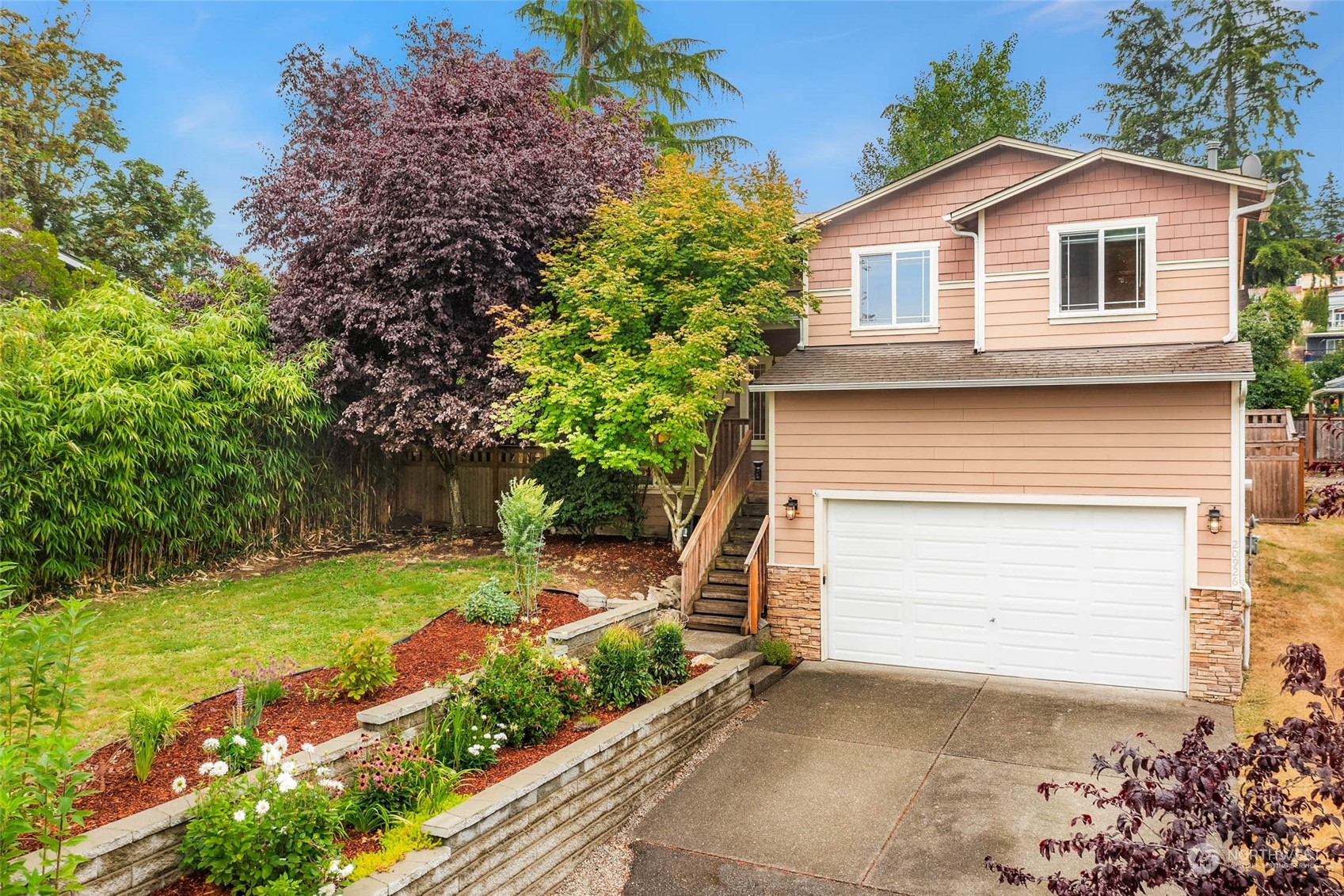 1st Ave, Des Moines, WA 98198