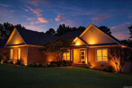 706 Pin Oak Dr, Searcy, AR, 72143-4572 | Card Image