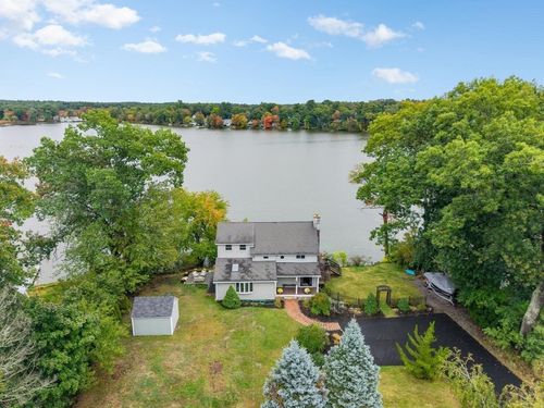 35 Lakeside Blvd, North Reading, MA, 01864-1119 | Card Image