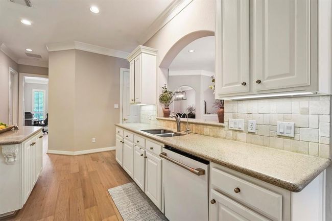 2807 Hazy Hillside Ct, House other with 5 bedrooms, 4 bathrooms and 3 parking in Kingwood TX | Image 25