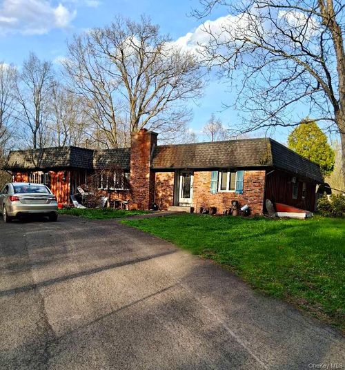 21 James Rd, Catskill, NY, 12414-5828 | Card Image