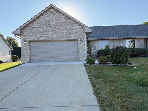 0-3127 Sandy Pointe Dr, Freeport, IL, 61032-2824 | Card Image