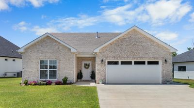 Beautiful ranch home with a two car garage in Hereford Farms! | Image 1