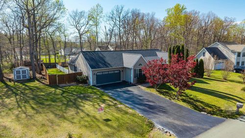 297 Arrow Head Ln, STUARTS DRAFT, VA, 24477 | Card Image