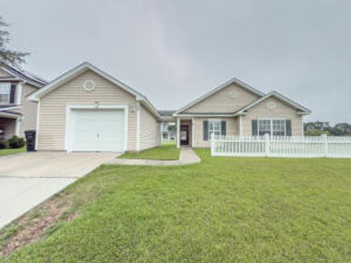 200 Savannah River Dr, Summerville, SC, 29485-8949 | Card Image