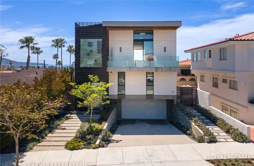 703 N Lucia Ave, Redondo Beach, CA, 90277-2232 | Card Image