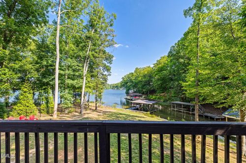 106 Bass Ct, Macon, NC, 27551-9211 | Card Image