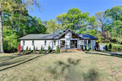 1695 Maple Ridge Drive, Suwanee, GA, 30024 | Card Image