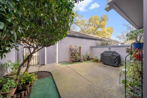 4112 Alex Lane, Carmichael, CA, 95608 | Card Image