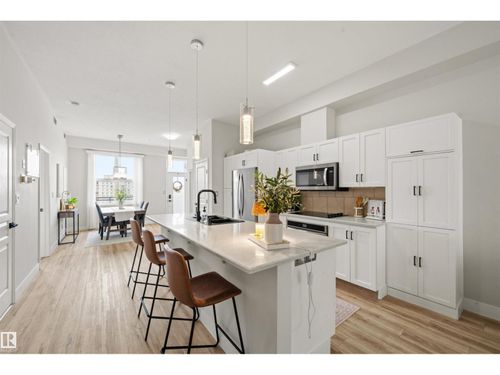 714-10503 98 Ave Nw, Edmonton, AB, T5K0B2 | Card Image