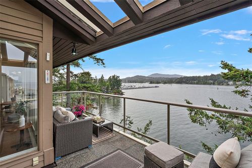11-2353 Harbour Rd, Sidney, BC, V8L3X8 | Card Image