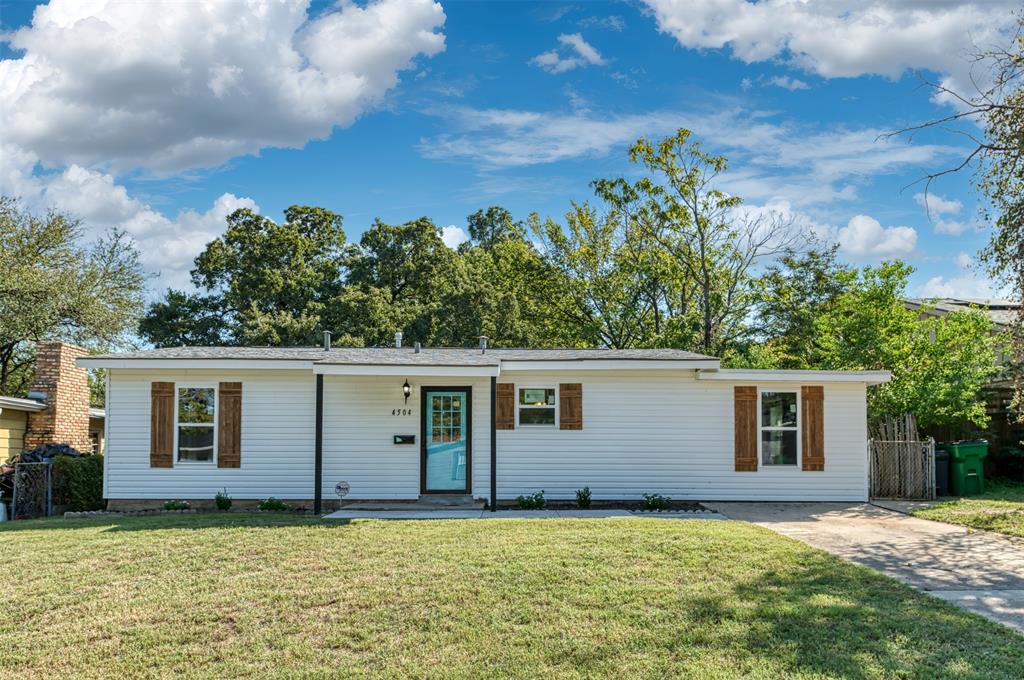 Walthall St, Haltom City, TX 76117