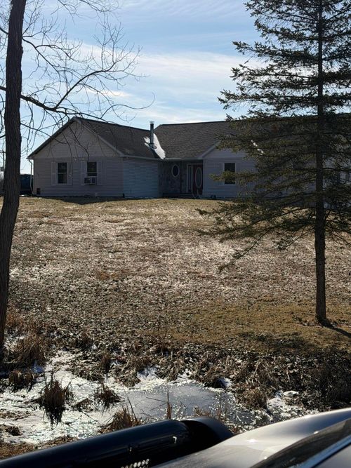 5232 Barryville Rd, Nashville, MI, 49073-9541 | Card Image