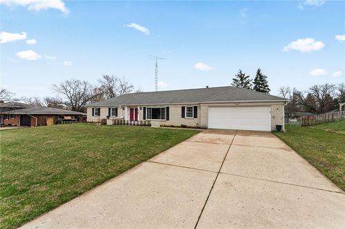 528 Blue Jay Dr, Vandalia, OH, 45377-2610 | Card Image